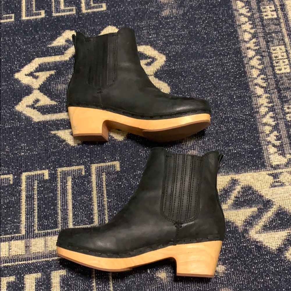 Frye & Co Clog Boot